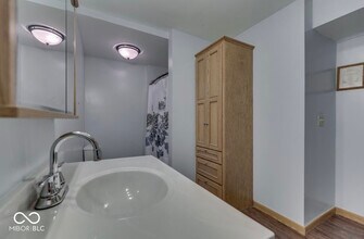 3935 Mistletoe Dr in Indianapolis, IN - Building Photo - Building Photo