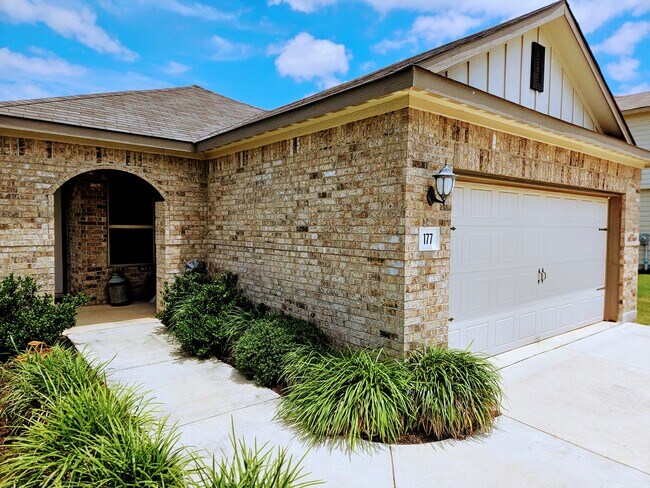 property at 177 Blooming Trl