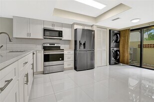 3114 Kingswood Ter in Boca Raton, FL - Building Photo