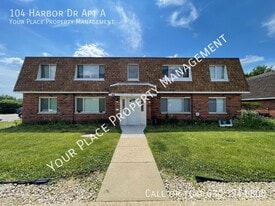 104 Harbor Dr in Oswego, IL - Building Photo