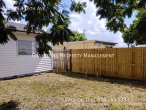 10554 116th Ave N in Largo, FL - Building Photo - Building Photo