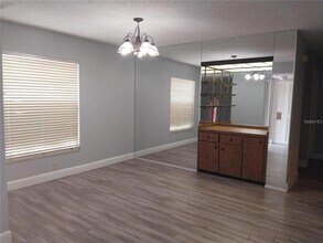 3962 Basswood Dr in Sarasota, FL - Building Photo - Building Photo
