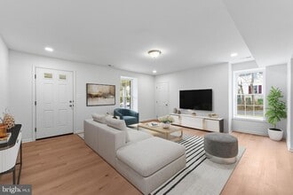 2210 New Falls Rd, Unit A in Levittown, PA - Foto de edificio - Building Photo