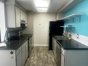 2929 W Floyd Ave in Denver, CO - Building Photo - Building Photo