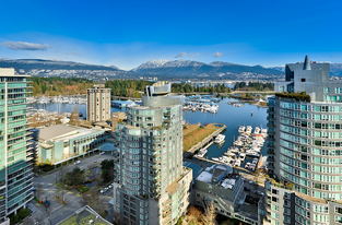 Bayview at Coal Harbour Apartments