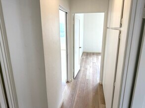 1246 Pacific Beach Dr in San Diego, CA - Building Photo - Building Photo