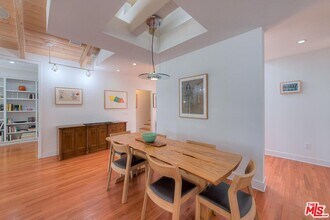 4111 Allott Ave in Los Angeles, CA - Building Photo - Building Photo