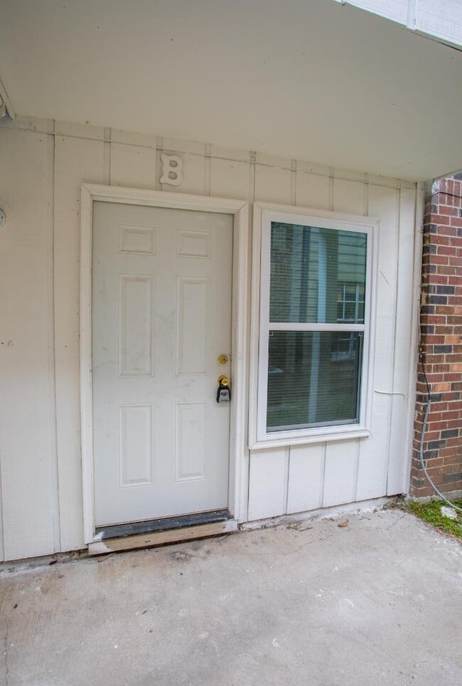 109 Limoges St in Duson, LA - Building Photo - Building Photo