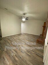 801 McAnear St in Cleburne, TX - Building Photo - Building Photo