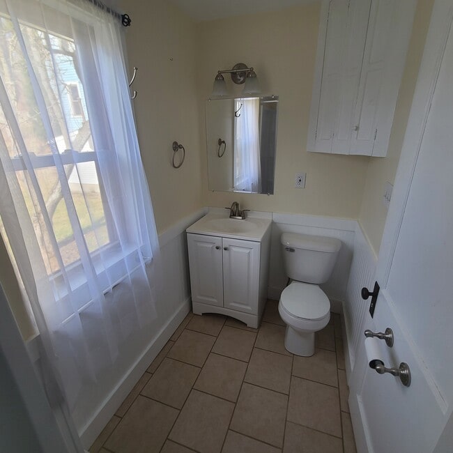 1370 MarsEvans City Rd Rentals in Evans City, PA