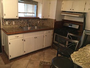 707 Tulane Dr-Unit -2 in San Antonio, TX - Building Photo - Building Photo