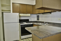 3168 N Cambridge Ave, Unit 2 in Chicago, IL - Building Photo - Building Photo