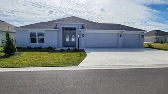 2650 Quelly Rd in the Villages, FL - Building Photo