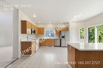 14415 NE 5th Ct in Vancouver, WA - Building Photo - Building Photo