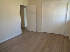 620 Grantham Rd in Baytown, TX - Building Photo