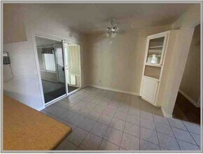 90 Hollis Ln in Gridley, CA - Building Photo - Building Photo