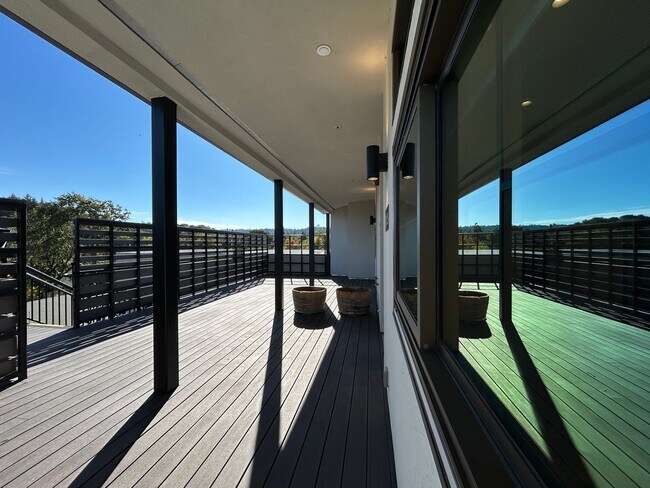 1029 Cavallero Ln in Lafayette, CA - Building Photo - Building Photo
