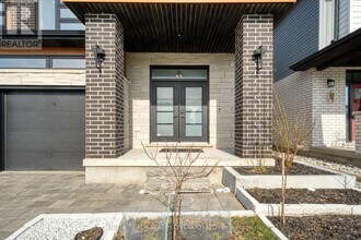 2403 Tokala Trl in London, ON - Building Photo - Building Photo