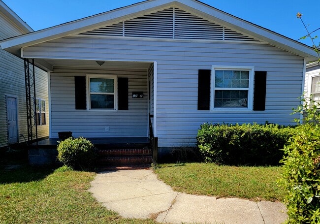 property at 1222 S 7th St