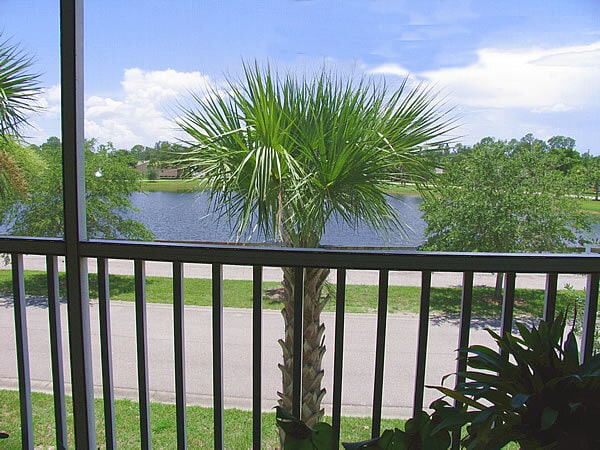 12330 Notting Hill Ln, Unit 16 in Bonita Springs, FL - Building Photo - Building Photo