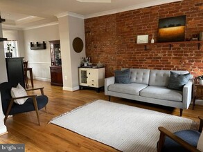 1321 Corbin Pl NE in Washington, DC - Foto de edificio - Building Photo