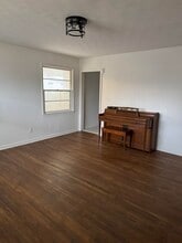 2404 Perry Cove in Memphis, TN - Building Photo - Building Photo