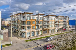 KABANA in Burnaby, BC - Building Photo