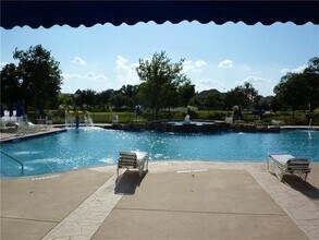 10013 Lakeview Dr in Providence Village, TX - Building Photo - Building Photo