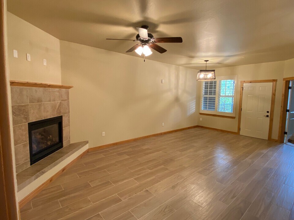 4100 Mullan Rd in Missoula, MT - Building Photo