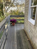 7 Pine Grove Ln in Nantucket, MA - Building Photo