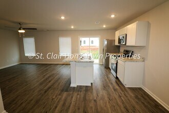 251 Hill Ln in Lincoln, AL - Building Photo - Building Photo