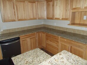 188 Parkland Dr in Silver Creek, WA - Building Photo - Building Photo