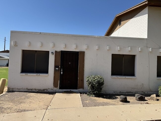 property at 7122 W Coolidge St