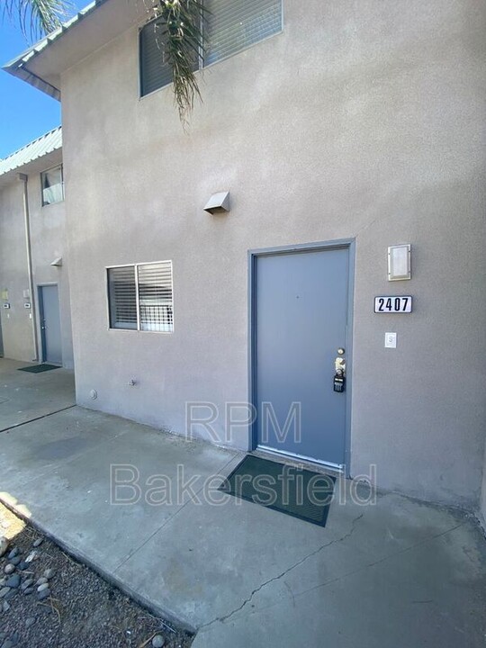 2407 Olive St Photo