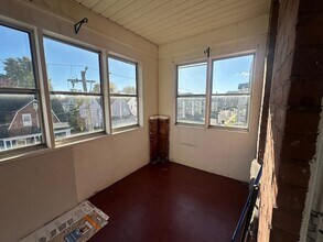 176 Adelaide St, Unit 3 in Hartford, CT - Foto de edificio - Building Photo