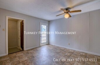 1821 Sanford Dr in Little Rock, AR - Building Photo - Building Photo