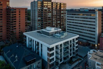 Elva in Calgary, AB - Building Photo - Building Photo