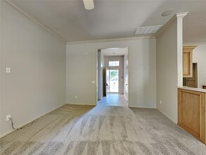 10113 Carnie Cir in Yukon, OK - Building Photo - Building Photo