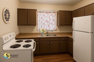 10310 Briarcliff Rd E in Jacksonville, FL - Building Photo