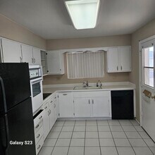 10010 W Andover Ave in Sun City, AZ - Building Photo - Building Photo