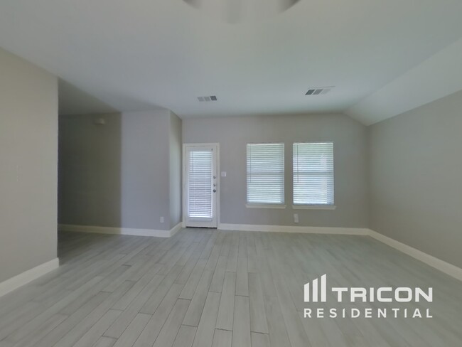 4240 Calla Dr in Heath, TX - Building Photo - Building Photo