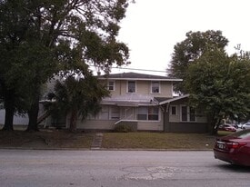 703 E Colonial Dr in Orlando, FL - Building Photo