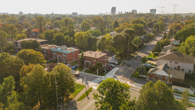 288 Byron in Ottawa, ON - Building Photo - Building Photo