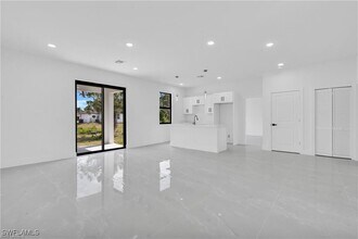 3315 67th St W in Lehigh Acres, FL - Building Photo - Building Photo