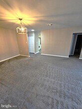 6711 Park Heights Ave in Baltimore, MD - Building Photo - Building Photo