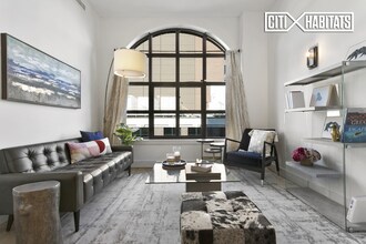 41-21 28th St-Unit -10J in Queens, NY - Building Photo - Building Photo