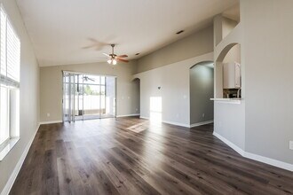 2613 Deck Ave in Kissimmee, FL - Foto de edificio - Building Photo