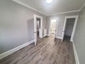 738 Washington St, Unit 19 in Norwood, MA - Foto de edificio - Building Photo