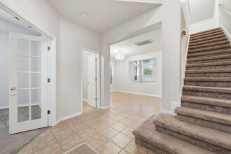 1716 Briarton Ln S in Round Rock, TX - Building Photo - Building Photo