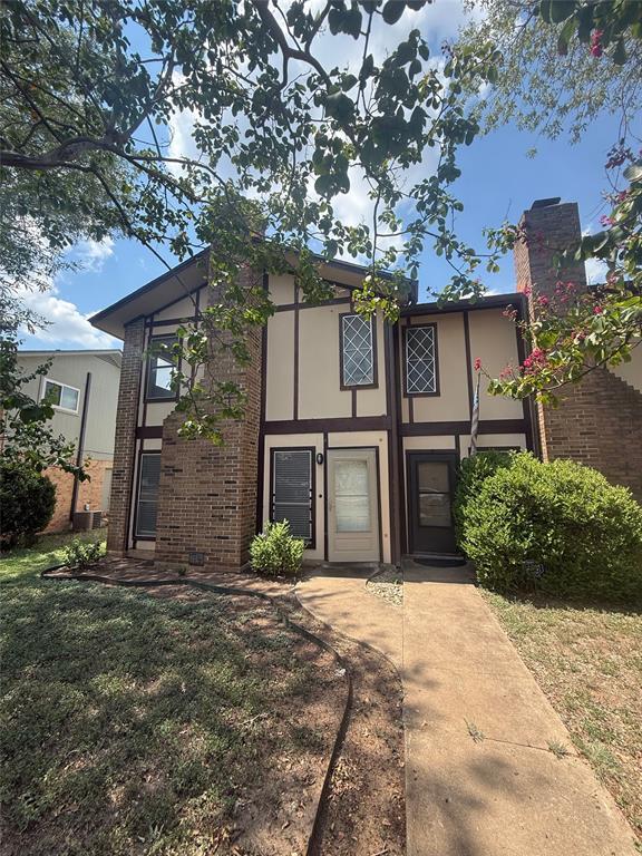 property at 6016 Westcreek Dr